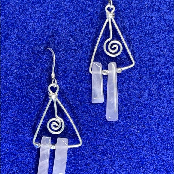 Flirty Sterling Silver Earrings w/Crystal Dangles. FREE Shipping - Picture 1 of 4